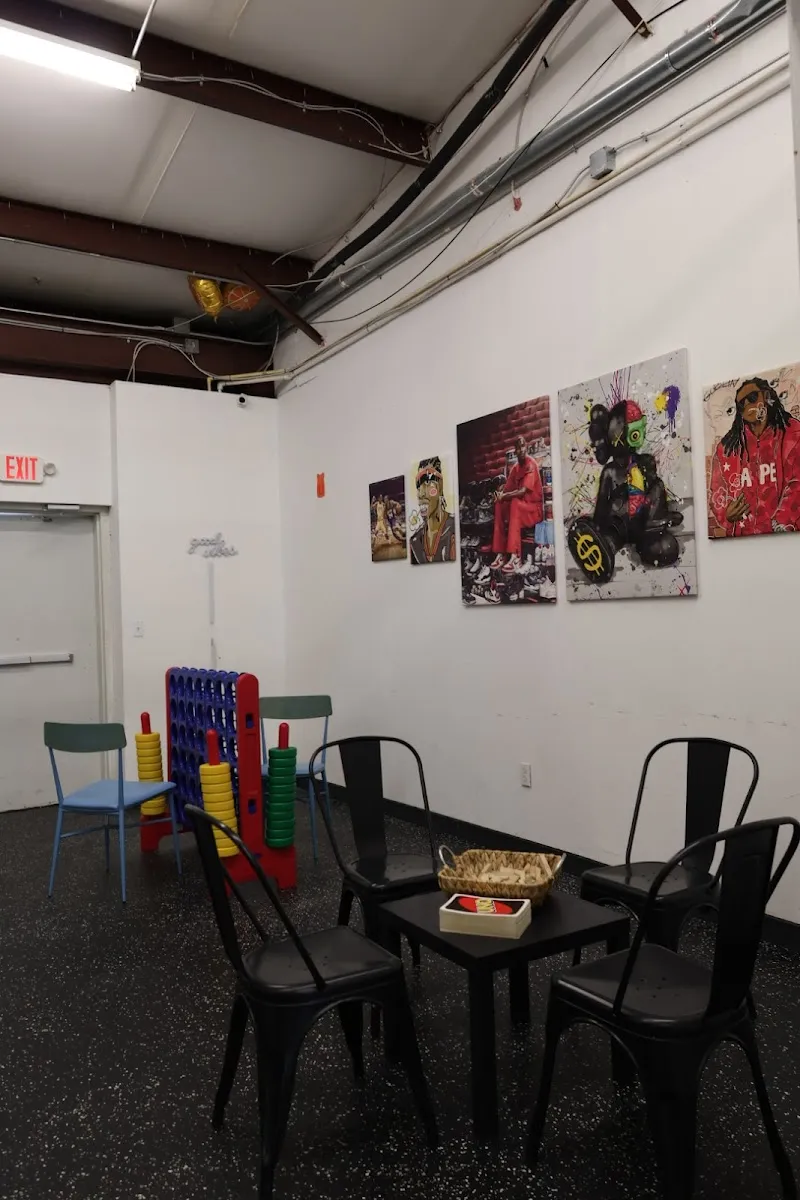 Underground HTX — photo 3