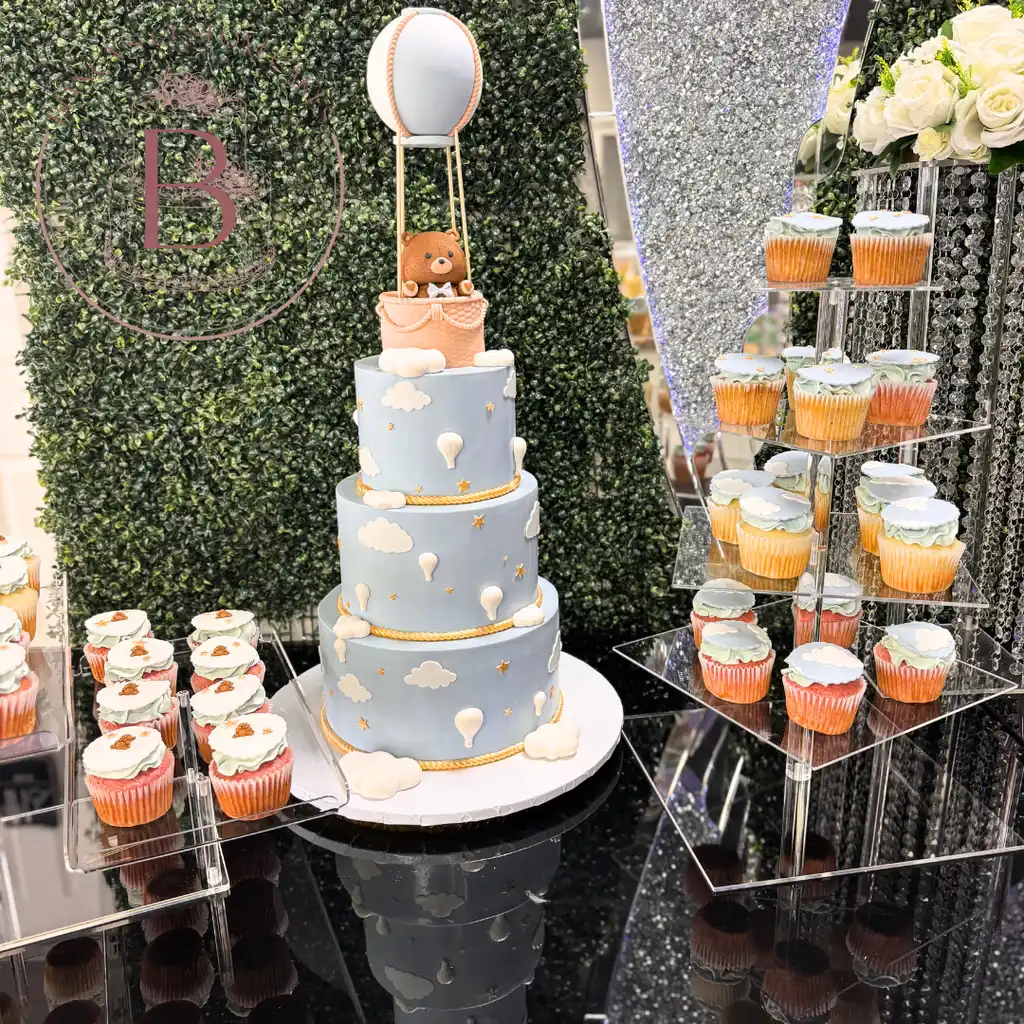 Bianca's Custom Cakes