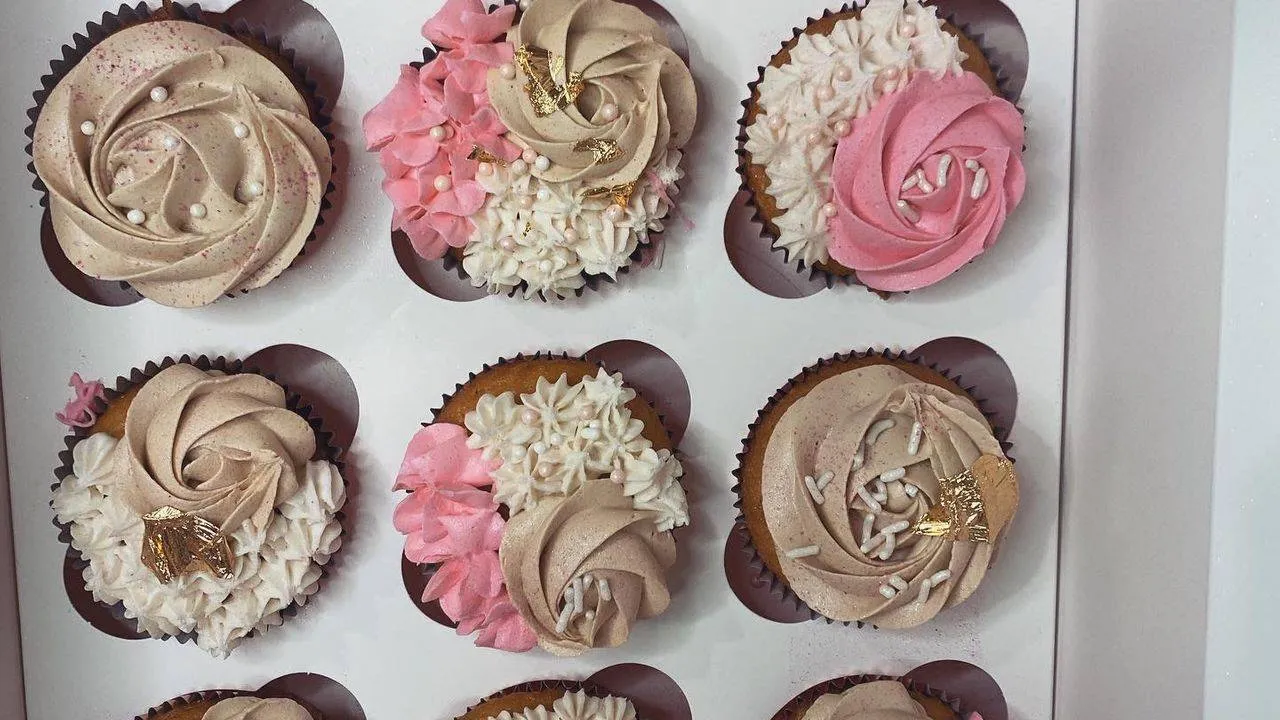 Tony's Cakes LLC